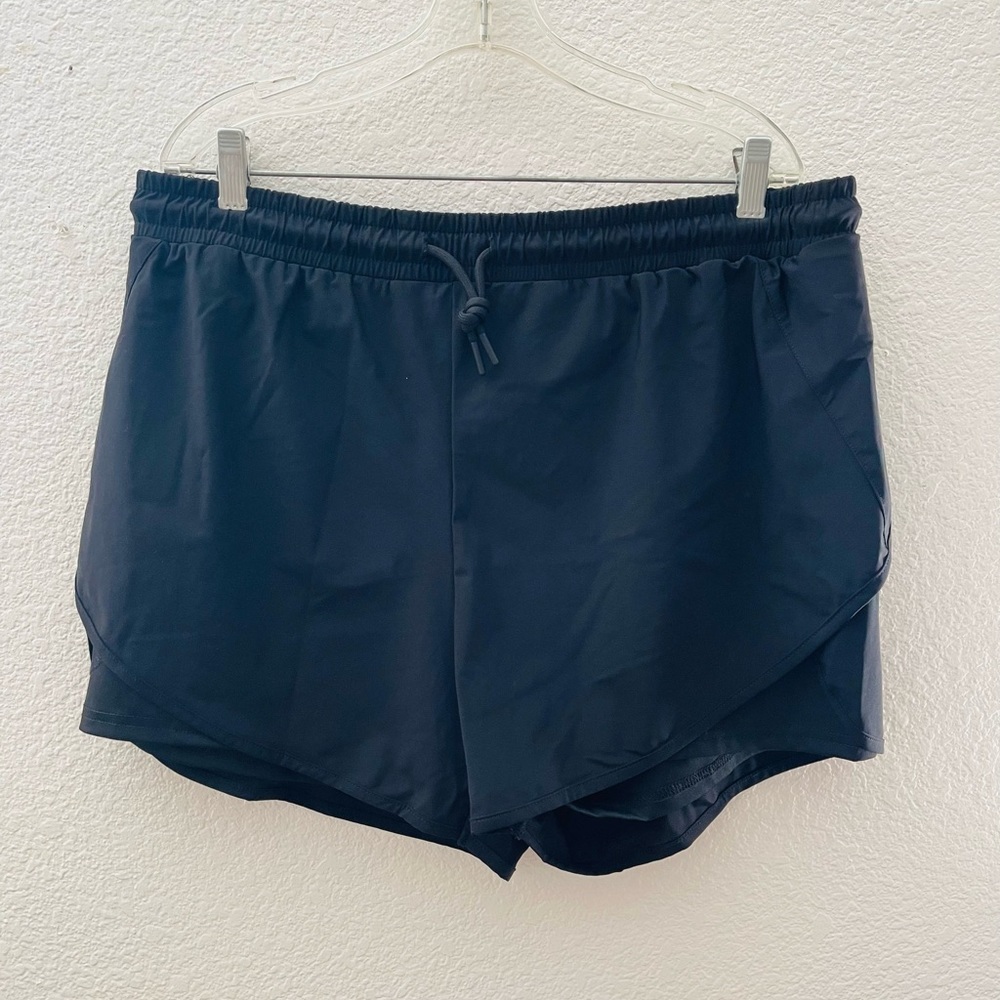 BlevonH athletic shorts XL
